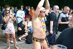 beim Klicken ffnet sich ein greres Bild